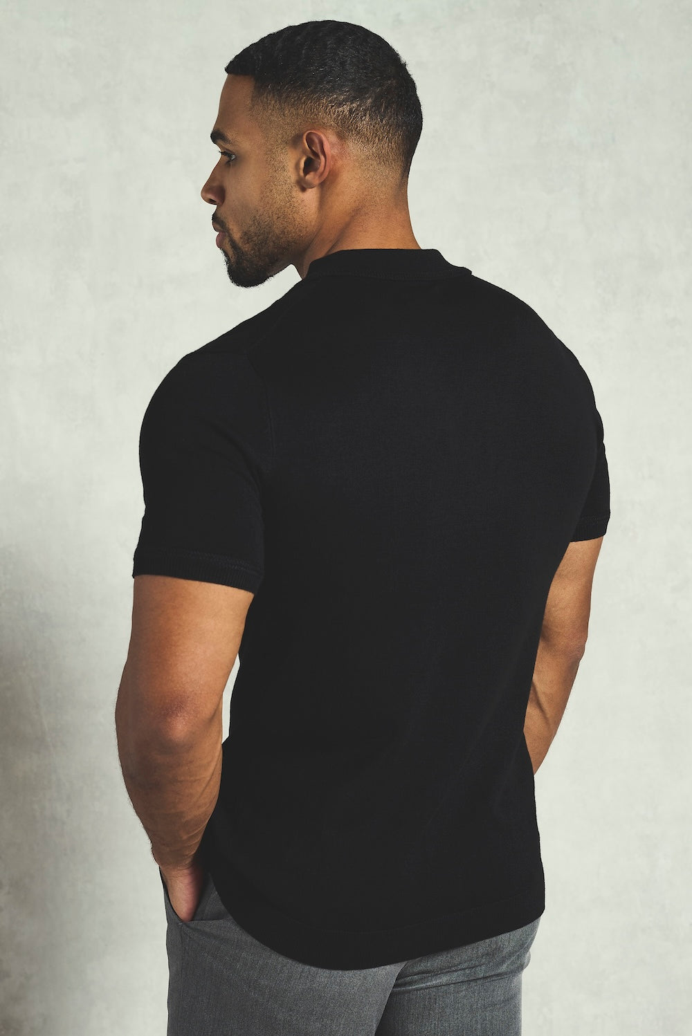 Knitted Shirt in Black - TAILORED ATHLETE - USA