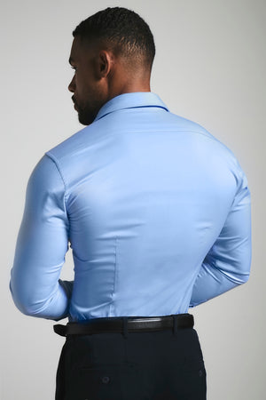 Athletic Fit Dress Shirt in Mid Blue