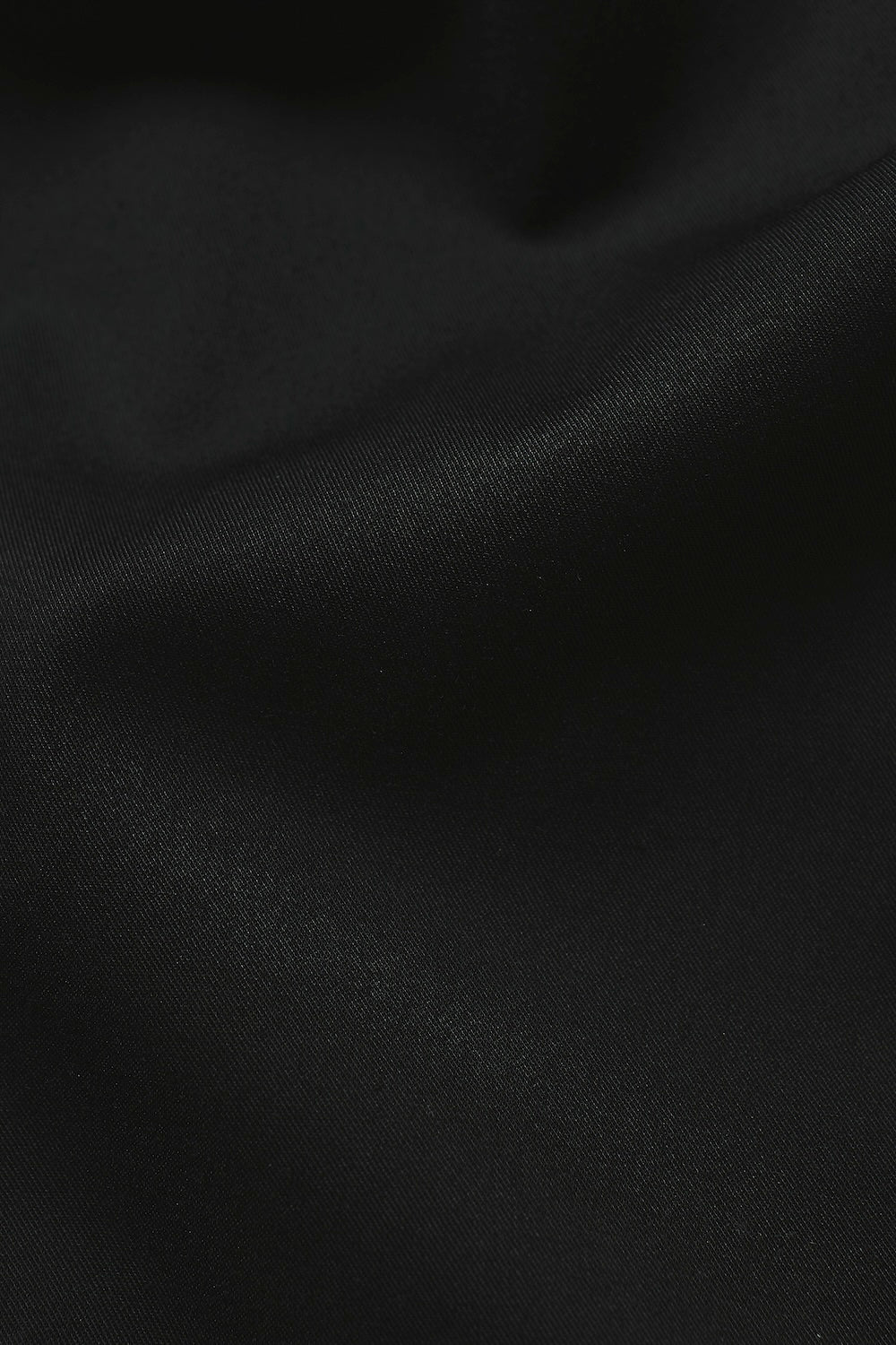 Athletic Fit Dress Shirt in Black