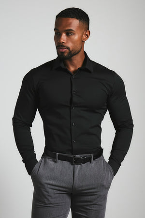 Athletic Fit Dress Shirt in Black
