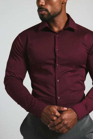 Athletic Fit Dress Shirt in Burgundy