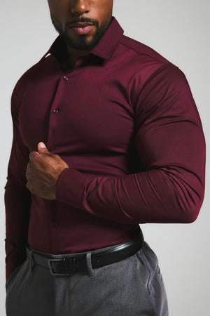 Athletic Fit Dress Shirt in Burgundy