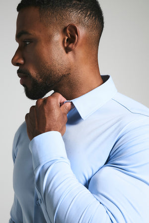 Athletic Fit Dress Shirt in Light Blue