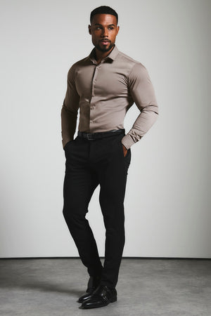 Athletic Fit Dress Shirt in Mocha