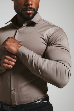 Athletic Fit Dress Shirt in Mocha