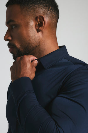 Athletic Fit Dress Shirt in Navy