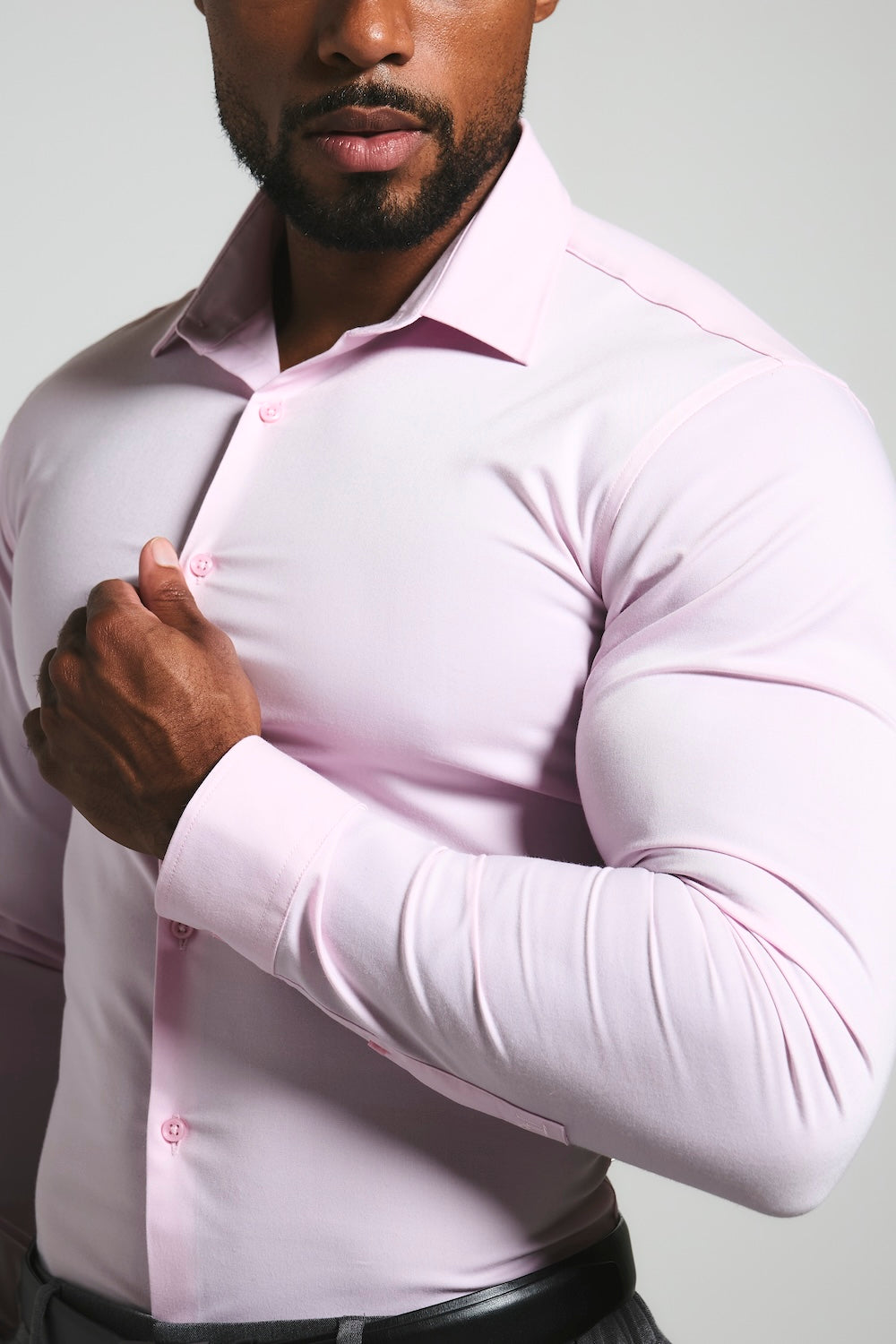 Athletic Fit Dress Shirt in Pink