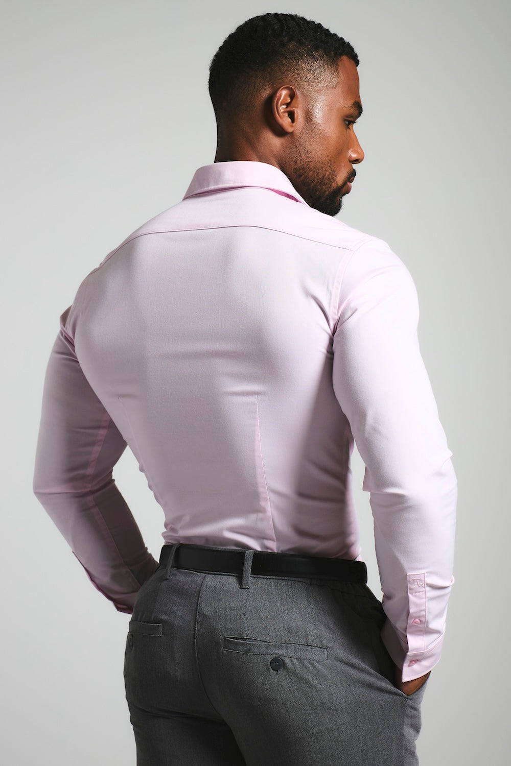 Athletic Fit Dress Shirt in Pink