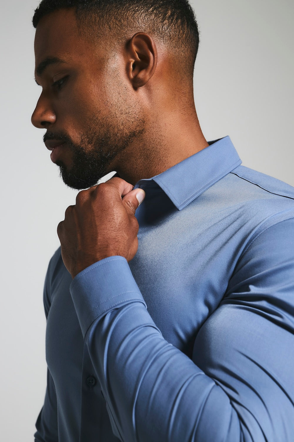 Athletic Fit Dress Shirt in Steel Blue