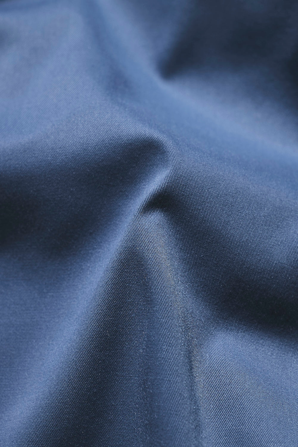 Athletic Fit Dress Shirt in Steel Blue