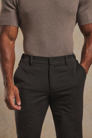 Athletic Fit Essential Pants in Dark Chocolate