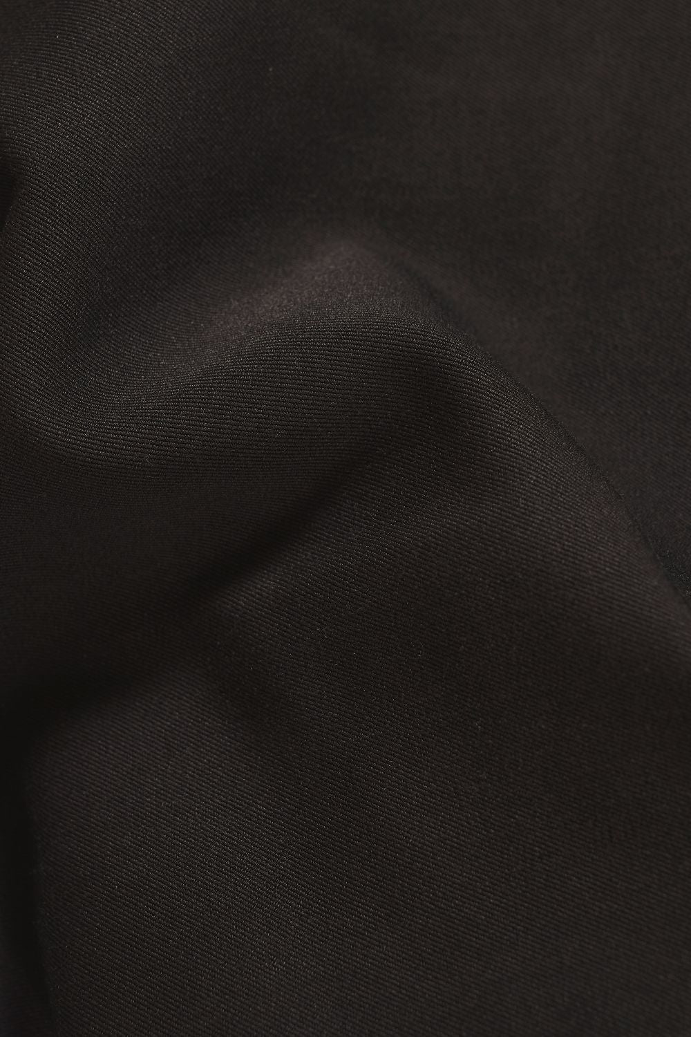 Athletic Fit Essential Pants in Dark Chocolate