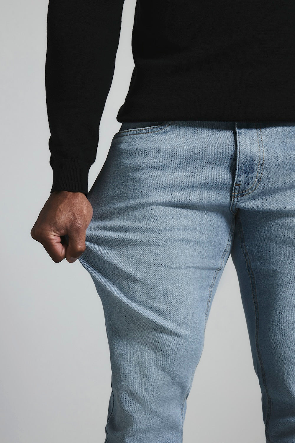 Athletic Fit Stretch Jeans in Light Blue