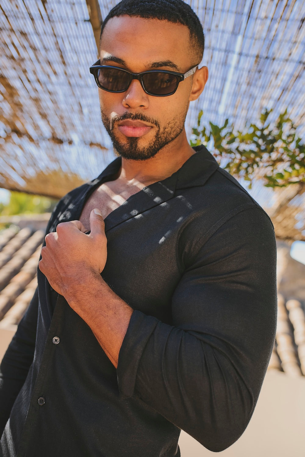 Stretch Linen Blend Cuban Collar Shirt in Black - TAILORED ATHLETE - USA
