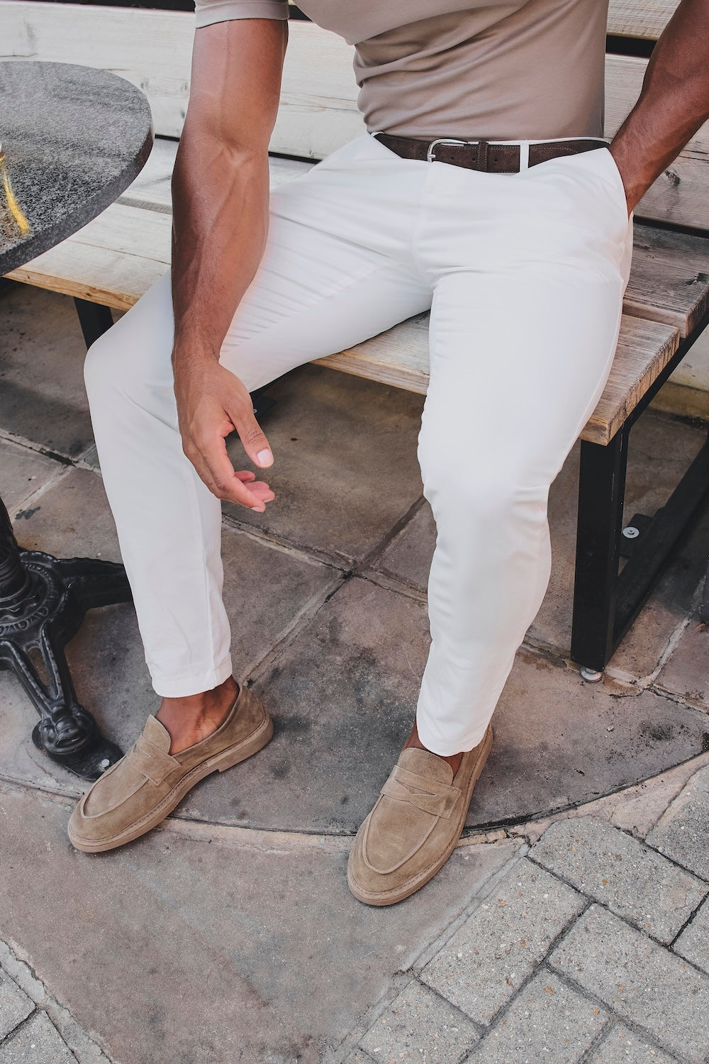 Athletic Fit Cotton Stretch Chino Pants in Chalk