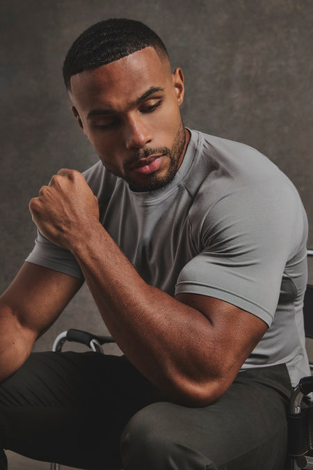 Athletic Fit T-Shirt in Grey - TAILORED ATHLETE - USA