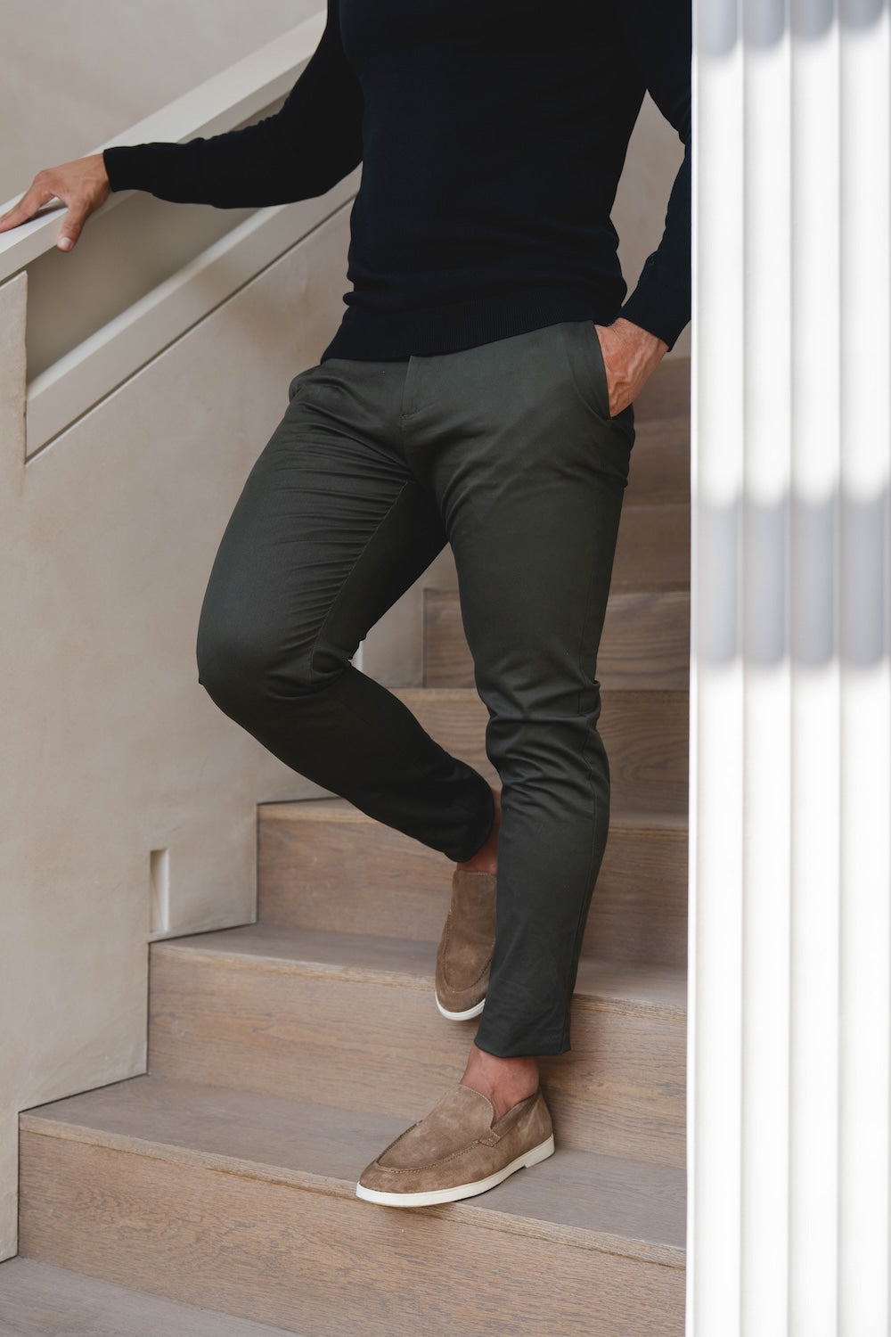 Athletic Fit Cotton Stretch Chino Pants in Dark Khaki