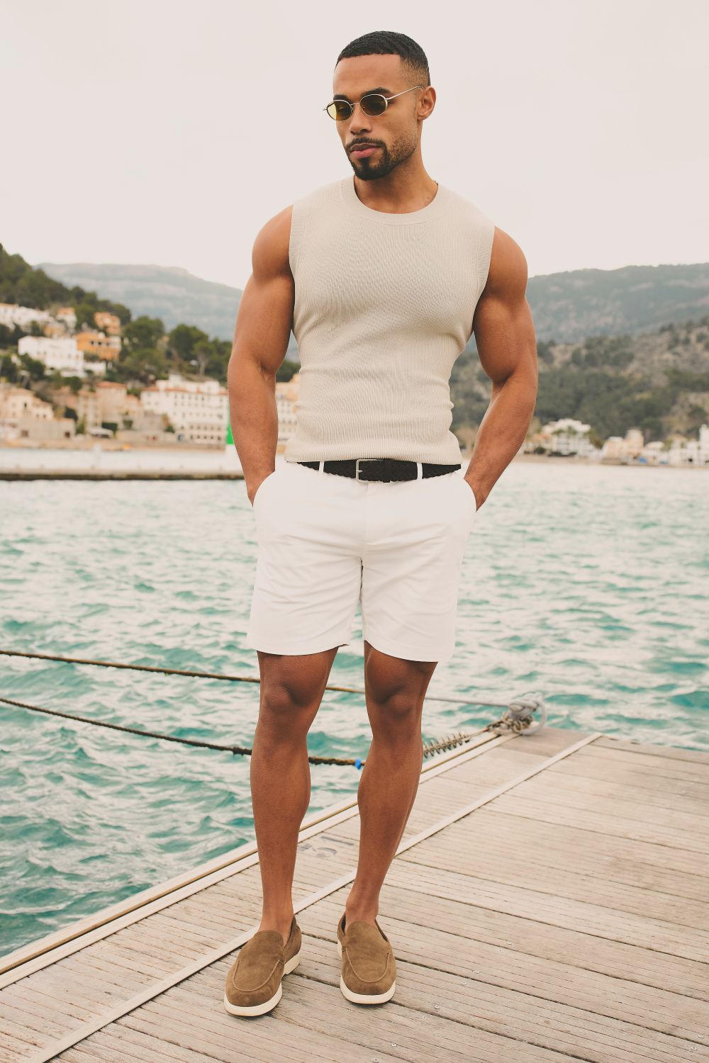 Athletic Fit Stretch Chino Shorts 7" in Chalk - TAILORED ATHLETE - USA