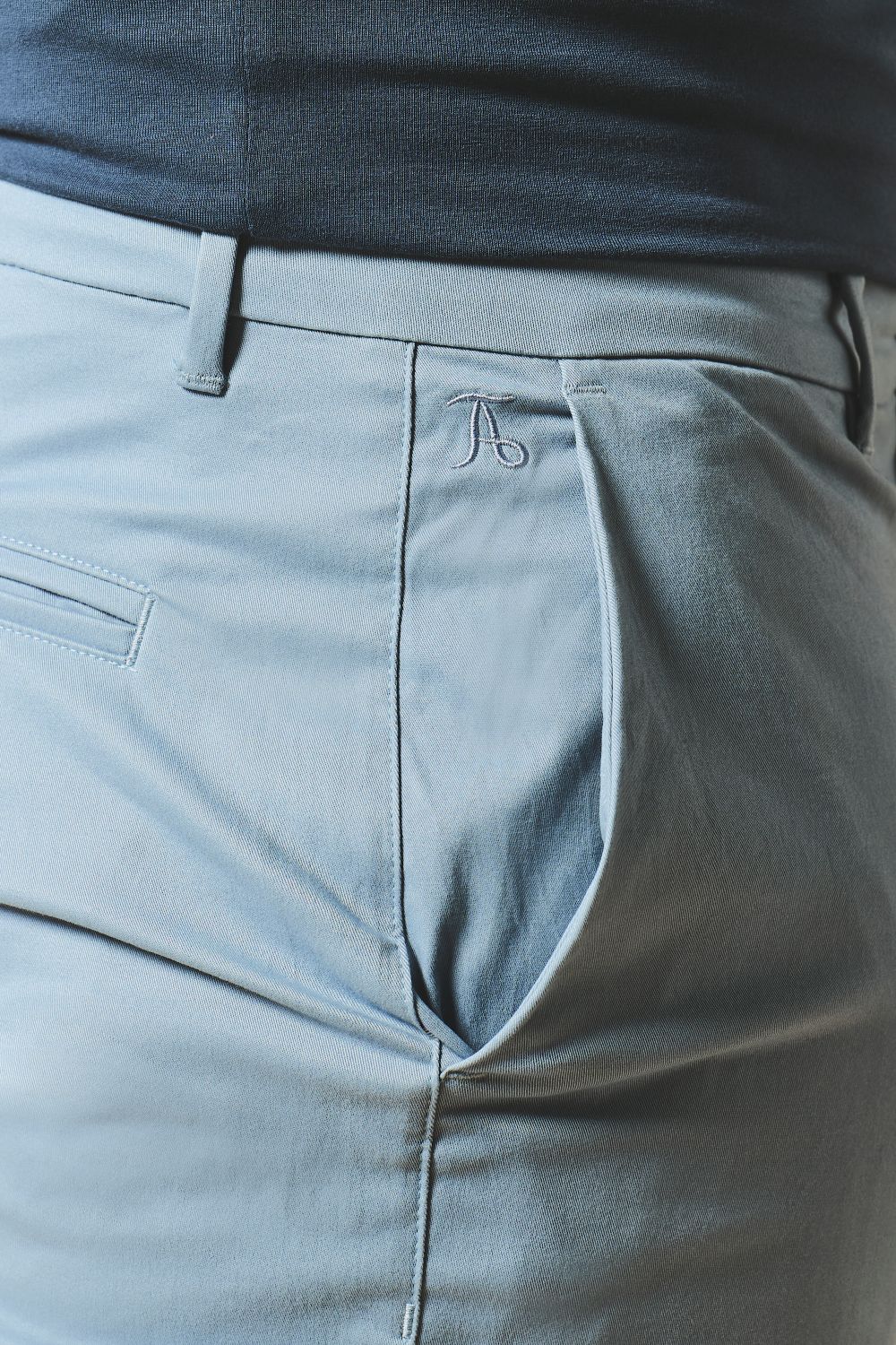 Athletic Fit Stretch Chino Shorts 5" in Light Blue - TAILORED ATHLETE - USA