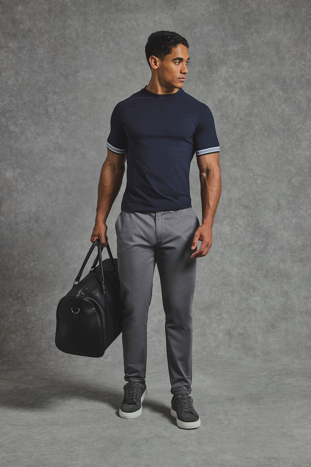 Atletic Fit Slim Fit vs Athletic Fit (A Battle of the Styles)