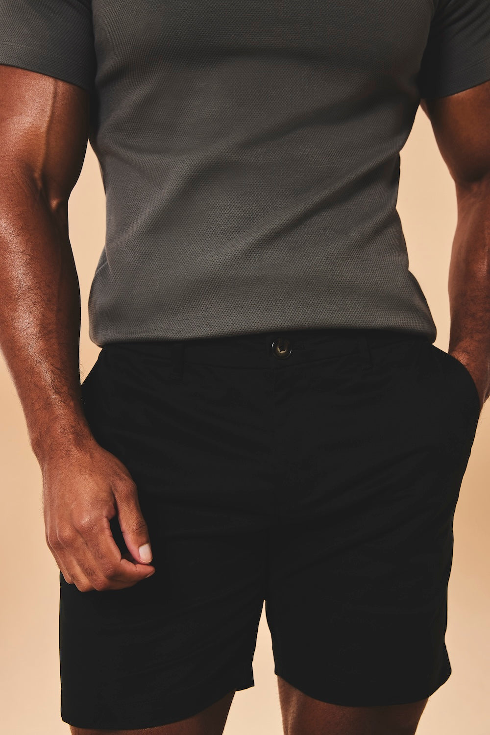 Athletic Fit Stretch Chino Shorts 7" in Black - TAILORED ATHLETE - USA