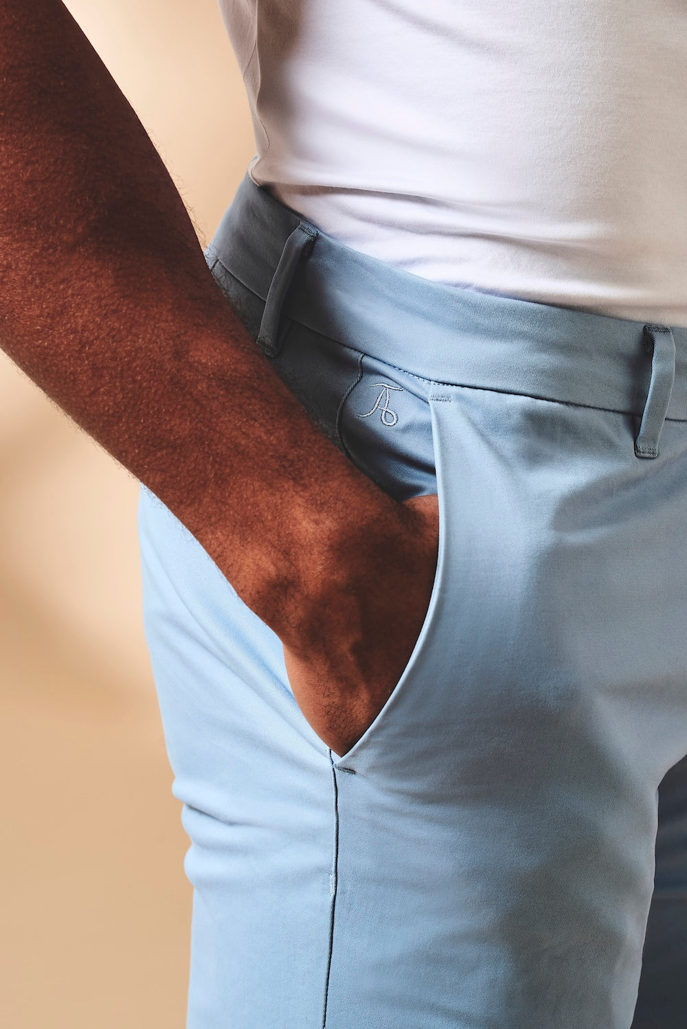 Athletic Fit Stretch Chino Shorts 7" in Light Blue - TAILORED ATHLETE - USA