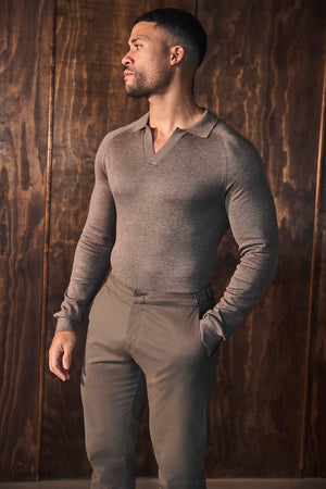Open Collar Knitted Polo Shirt in Brown Marl - TAILORED ATHLETE - USA