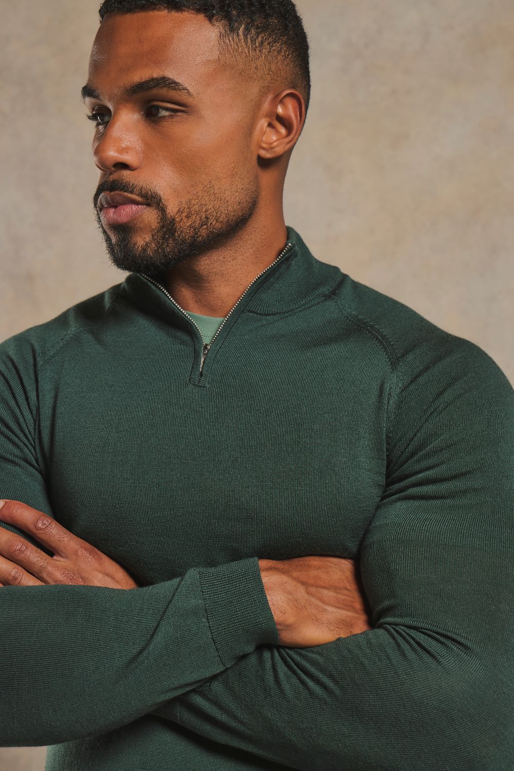 Extra Fine Merino Wool Half Zip Neck Sweater in Dark Green