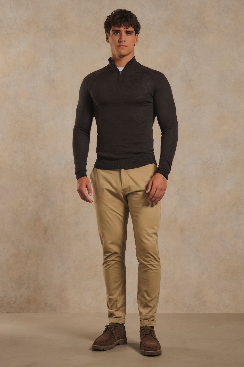 Extra Fine Merino Wool Half Zip Neck Sweater in Bitter Chocolate