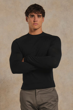 Extra Fine Merino Wool Crew Neck Sweater in Black