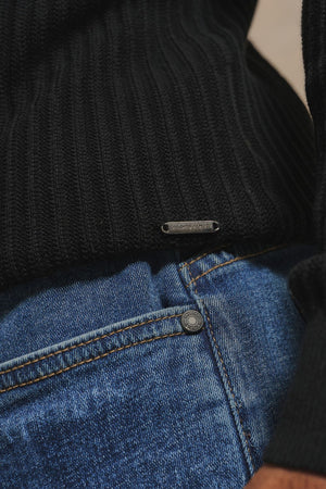 Textured Knitted Half Zip Neck Sweater in Black