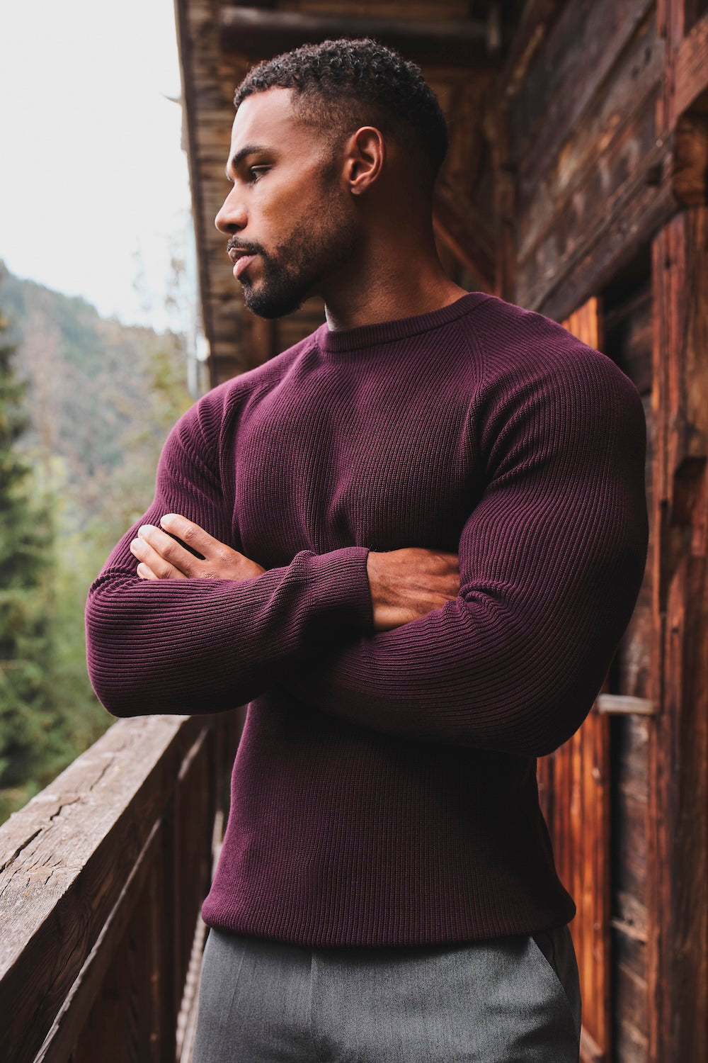 Pure Cotton Knitted Textured Crew Neck Sweater in Dark Bordeaux