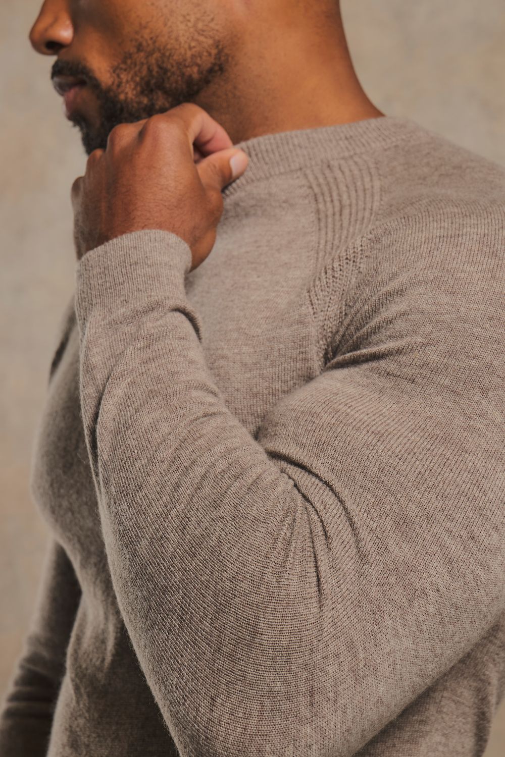 Cashemere Blend Crew Neck Sweater in Mink