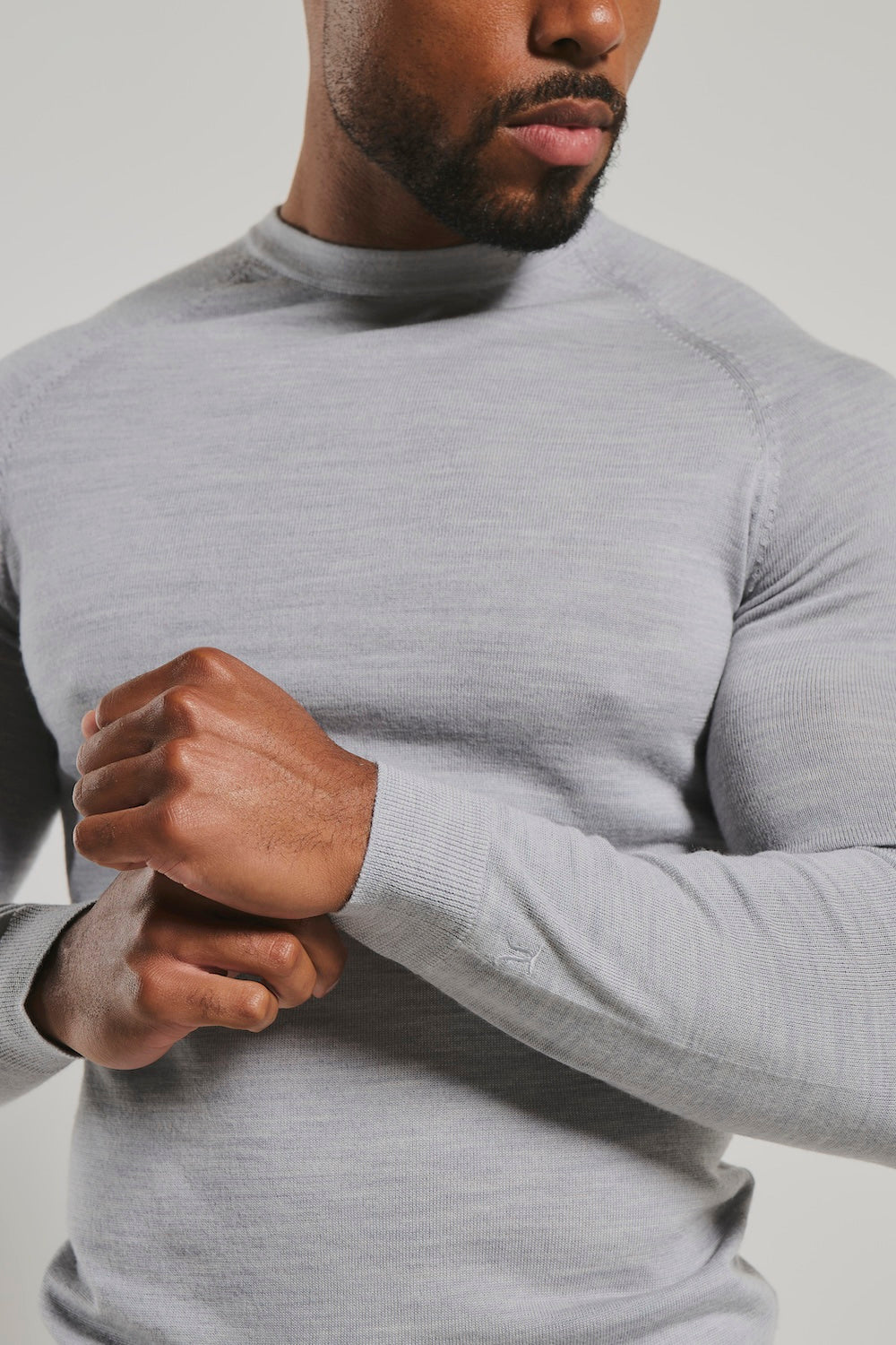 Extra Fine Merino Wool Crew Neck Sweater in Silver Grey Marl