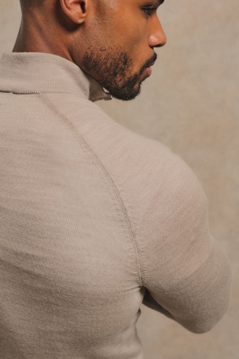 Extra Fine Merino Wool Half Zip Neck Sweater in Neutral Marl