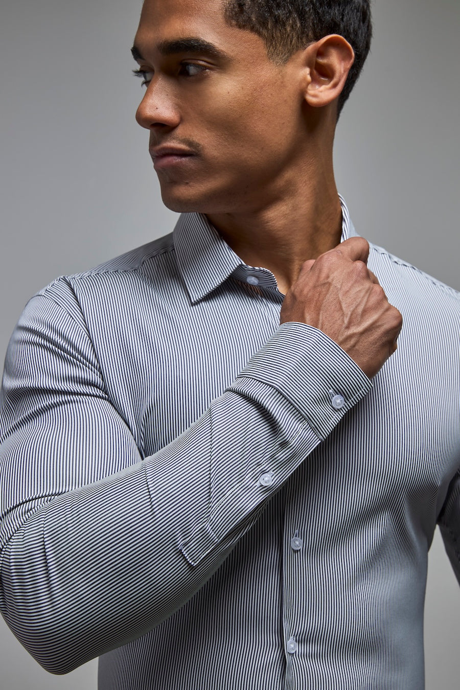 Performance Business Shirt in Navy/White Bengal Stripe - TAILORED ATHLETE - USA