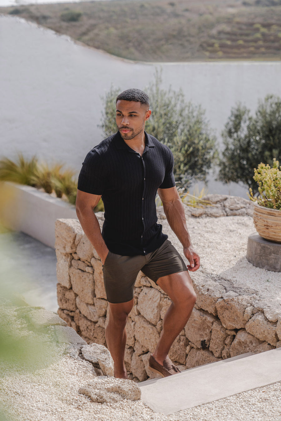 Ribbed Knitted Shirt in Black - TAILORED ATHLETE - USA