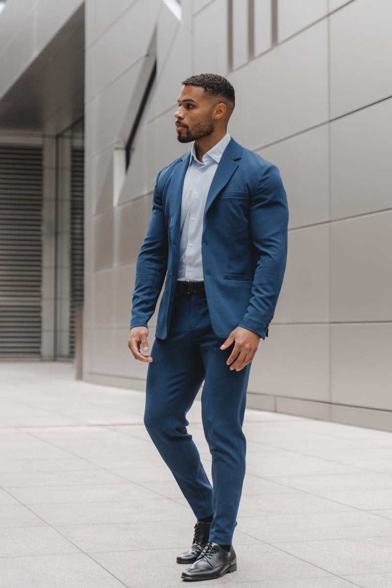 True muscle fit navy tech suit pants for a tailored look 38W 34L True muscle fit navy tech suit pants for a tailored look 38W 34L