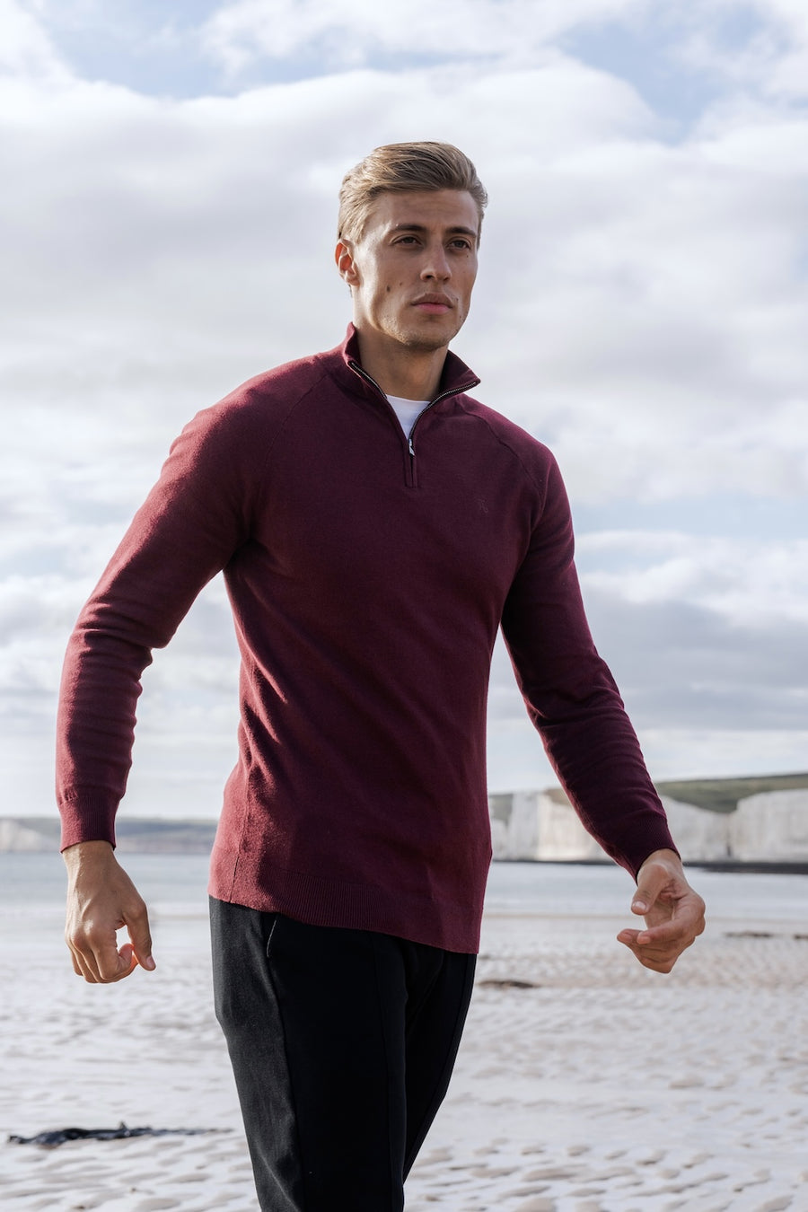 Half Zip Neck in Burgundy - TAILORED ATHLETE - USA