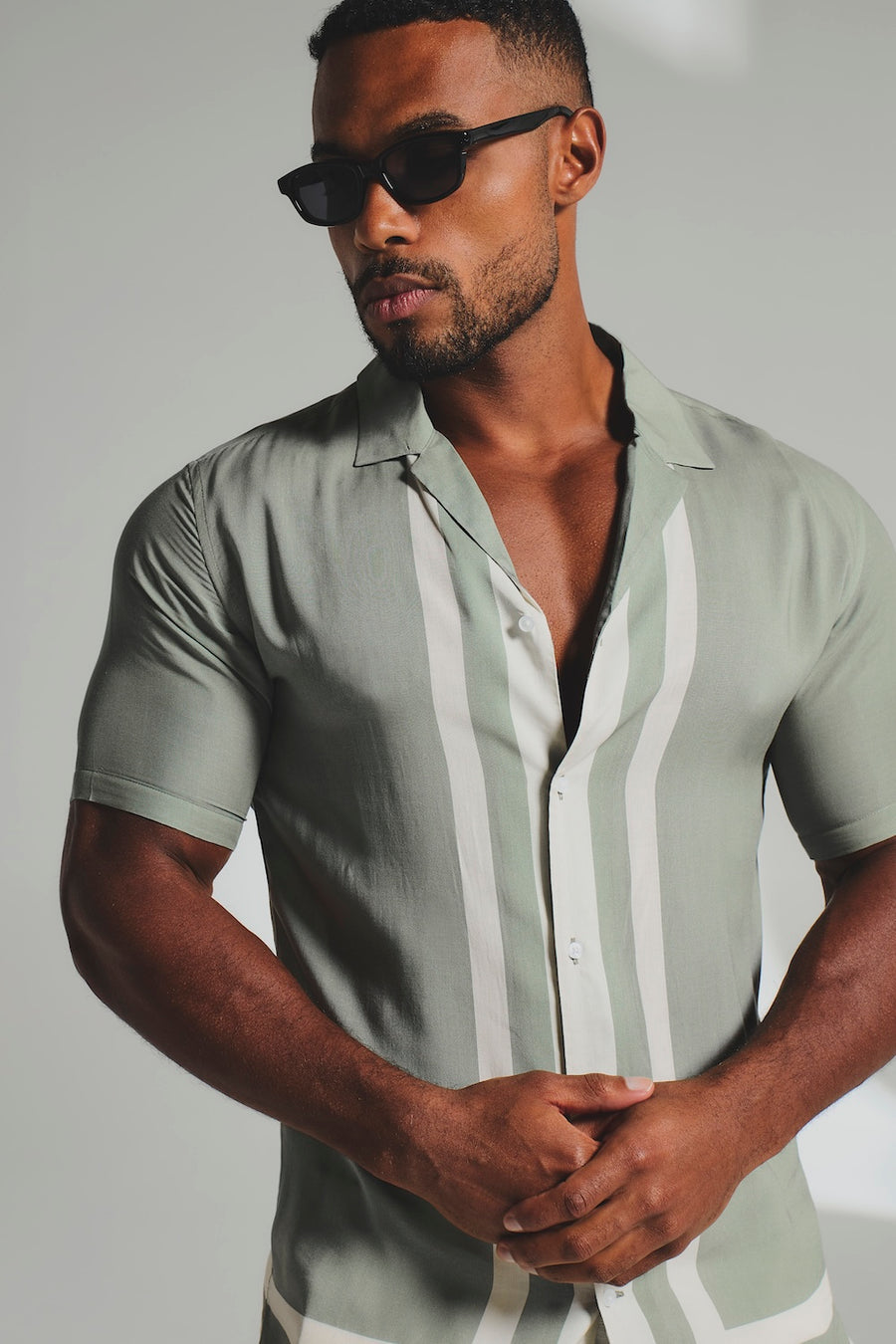 Colour Block Border Shirt in Sage and Cream - TAILORED ATHLETE - USA
