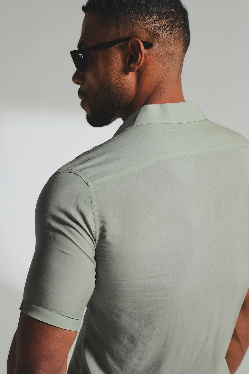 Colour Block Border Shirt in Sage and Cream - TAILORED ATHLETE - USA