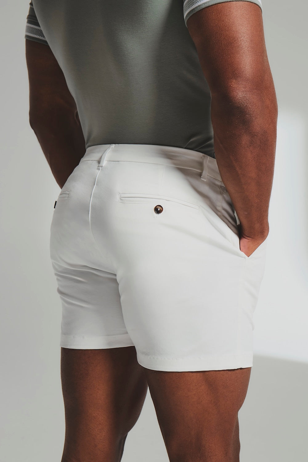 Athletic Fit Chino Shorts 5" in Chalk - TAILORED ATHLETE - USA