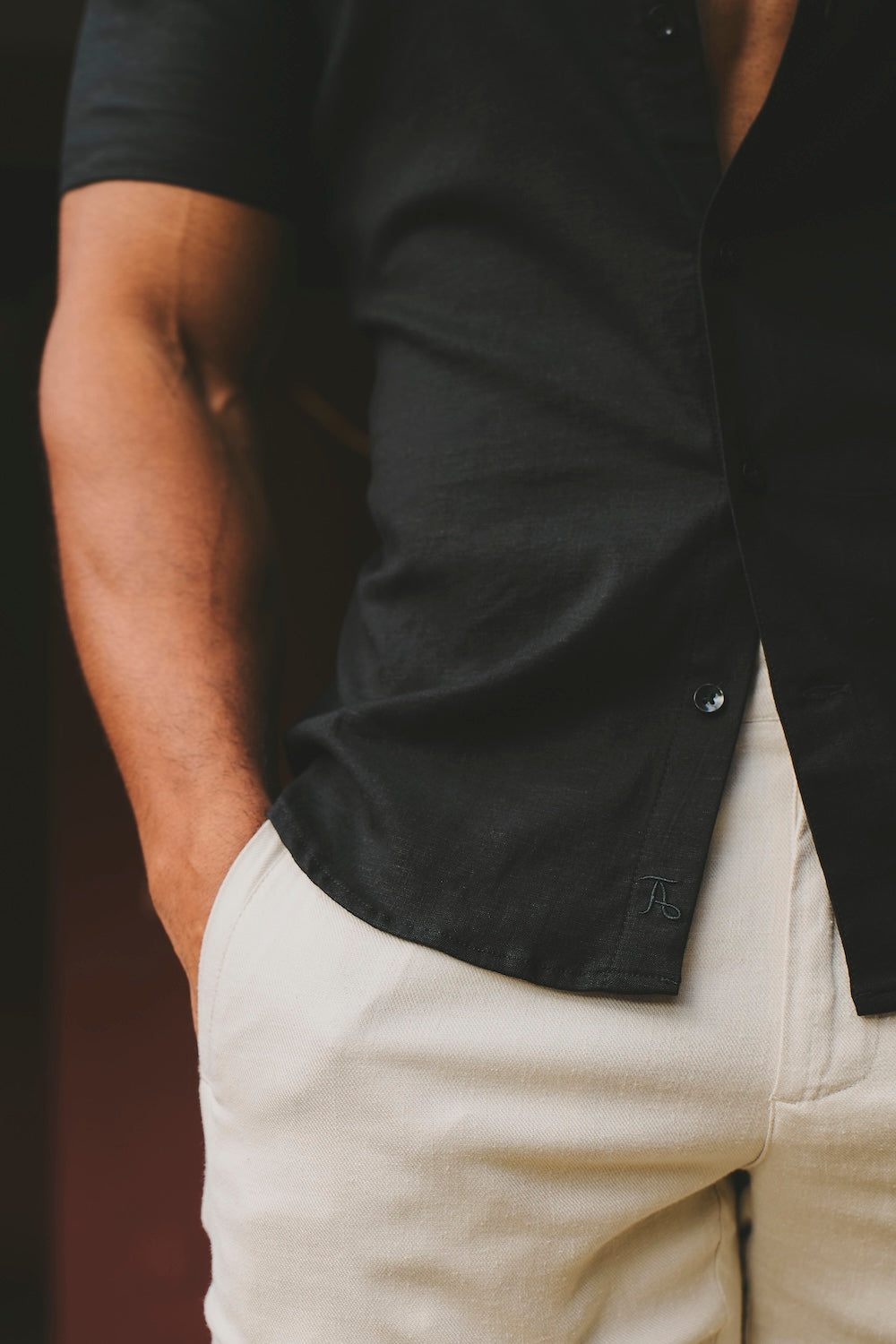 Stretch Linen Blend Button Through Shirt in Black - TAILORED ATHLETE - USA