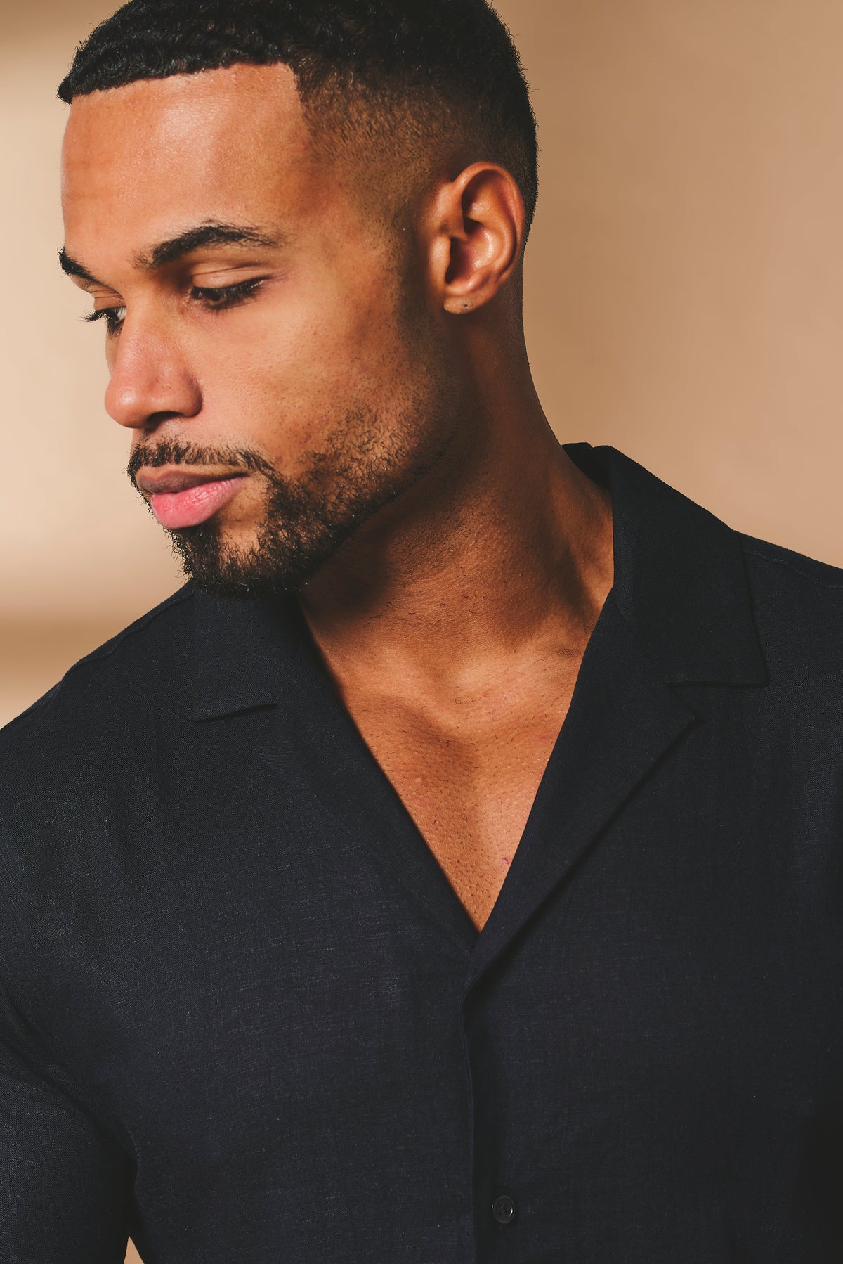 Stretch Linen Blend Cuban Collar Shirt in Navy - TAILORED ATHLETE - USA