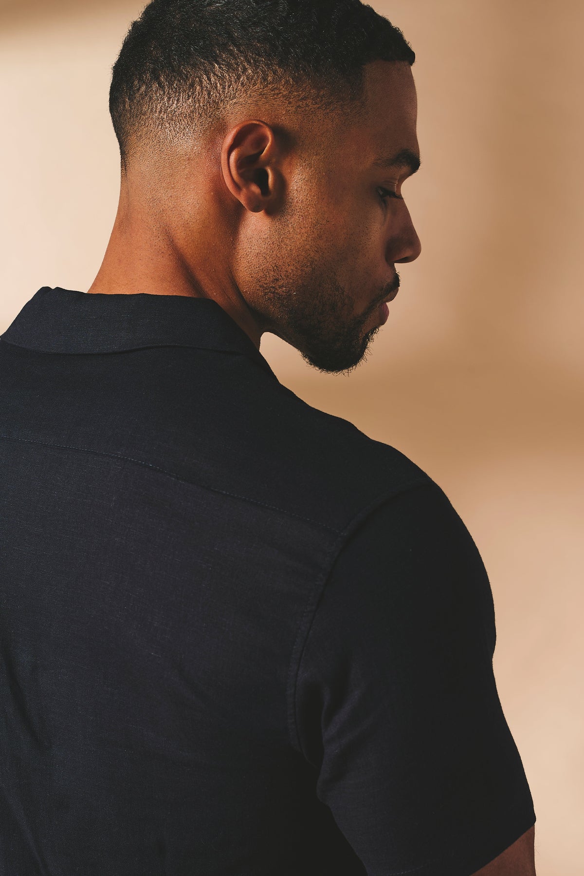 Stretch Linen Blend Cuban Collar Shirt in Navy - TAILORED ATHLETE - USA