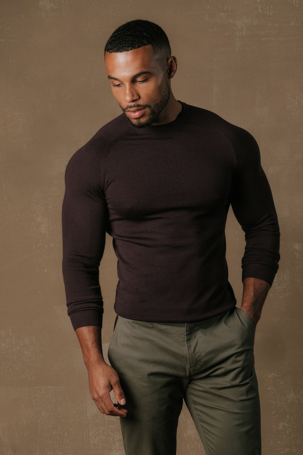 Extra Fine Merino Wool Crew Neck Sweater in Dark Bordeaux - TAILORED ATHLETE - USA