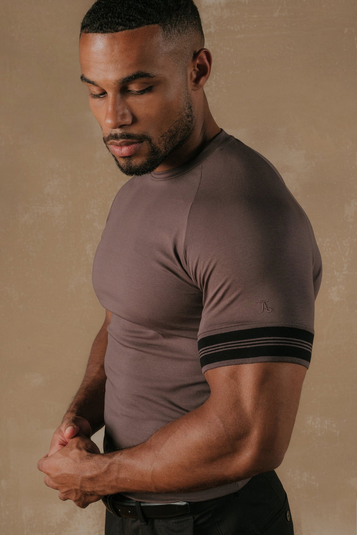 Tipped Fashion Fit T-Shirt in Mocha and Black - TAILORED ATHLETE - USA