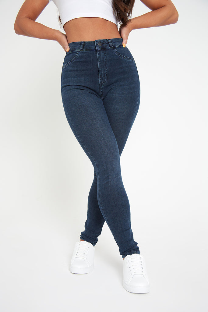 Escada Dark Wash Top Stitched High Waist Tapered Jeans w/ Side Slit sz 12