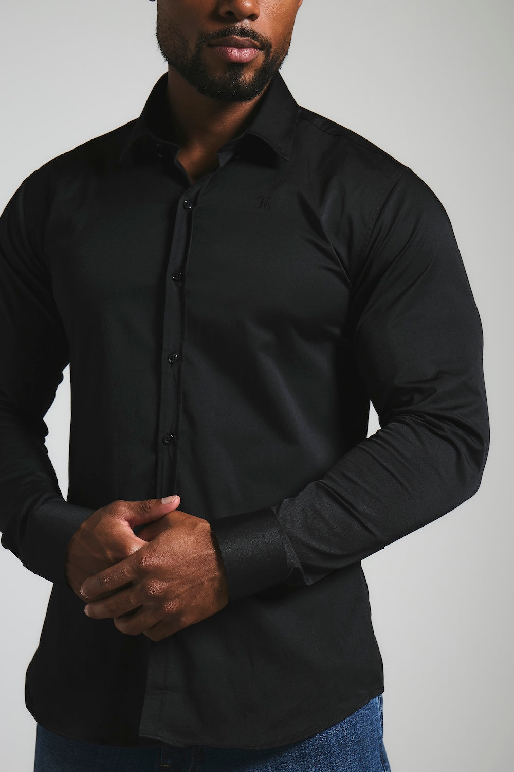 Athletic Fit Signature Shirt 2.0 in Black