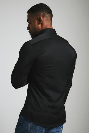 Athletic Fit Signature Shirt 2.0 in Black